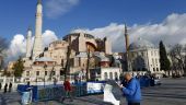 «Βουτιά» 40,9% στις αφίξεις ξένων τουριστών στην Τουρκία