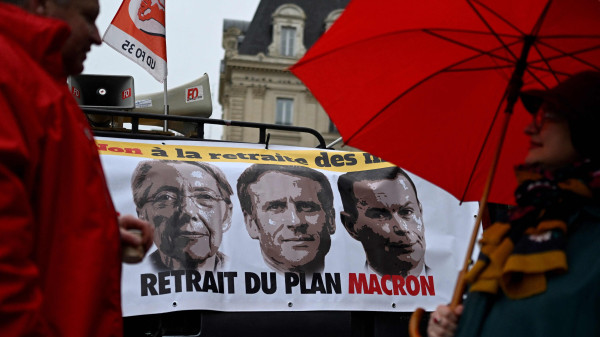 Γαλλία: Αύξηση ορίων ηλικίας συνταξιοδότησης- «Mission impossible» για τον Μακρόν