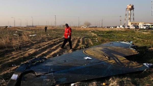Newsweek για συντριβή ουκρανικού Boeing: Καταρρίφθηκε από ιρανικό αντιπυραυλικό σύστημα