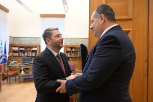 Ανδρουλάκης: Πρέπει να τελειώσει άμεσα η εθνοκάθαρση στη Γάζα