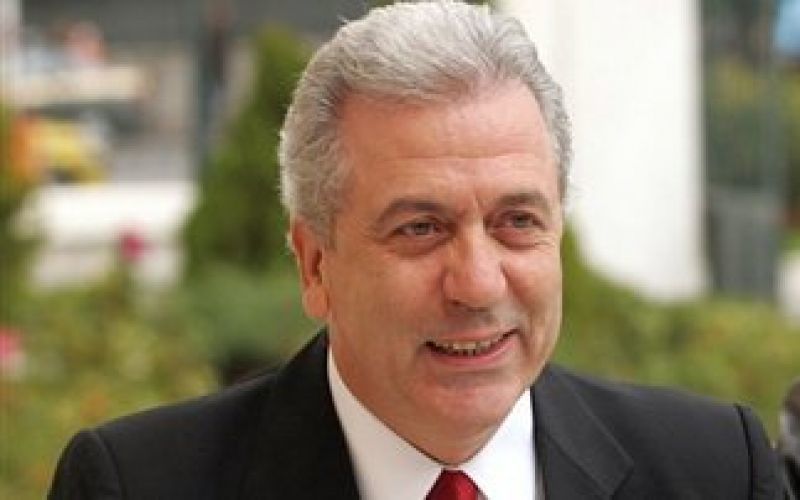 Μήνυμα στην ΕΕ για την ανάγκη αλληλεγγύης στο μεταναστευτικό, απηύθυνε ο Δ. Αβραμόπουλος