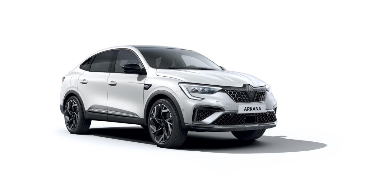 RENAULT ARKANA: Σε ηγετική τροχιά!