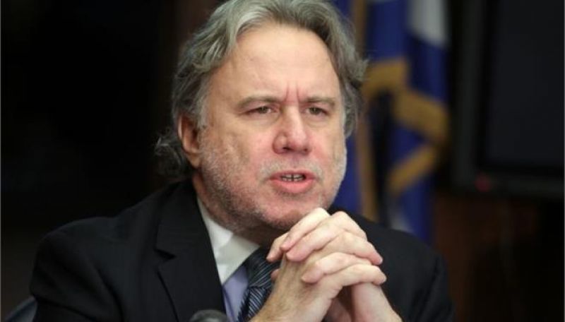 «Παράθυρο» Κατρούγκαλου για μείωση στο αφορολόγητο