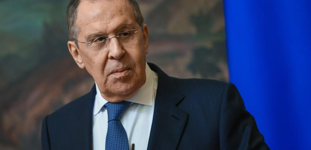 Λαβρόφ: Σκανδαλώδες και πρωτοφανές το κλείσιμο του εναέριου χώρου