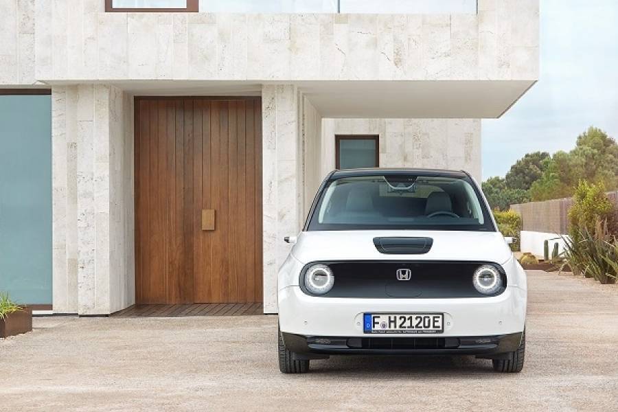 Honda e: Το πρώτο ιαπωνικό μοντέλο που ανακηρύχθηκε «Γερμανικό Αυτοκίνητο της Χρονιάς»