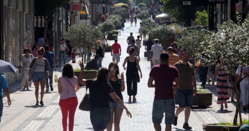 Δύο χρόνια capital controls: Ο... απολογισμός στο εμπόριο