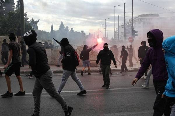Επεισόδια στο συλλαλητήριο μαθητών και φοιτητών