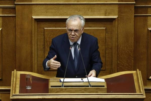 Δραγασάκης: Απαιτείται ενδυνάμωση του πολιτικού ρόλου της επιτροπής Εξωστρέφειας
