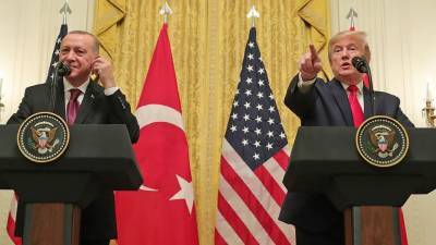 Τα «αγκάθια» των σχέσεων ΗΠΑ-Τουρκίας στη συνάντηση Τραμπ με Ερντογάν