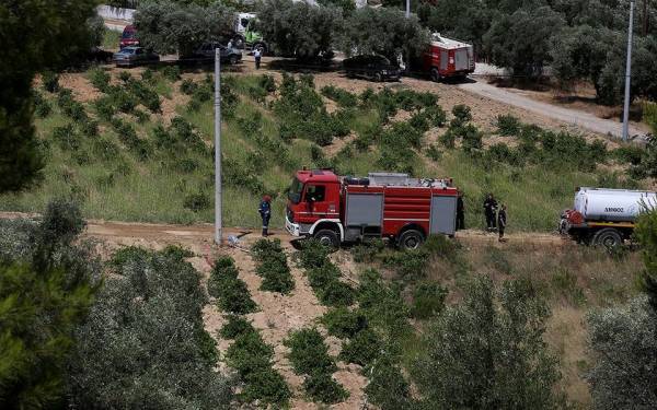 Υπό έλεγχο οι φωτιές σε Ηράκλειο και Ρέθυμνο