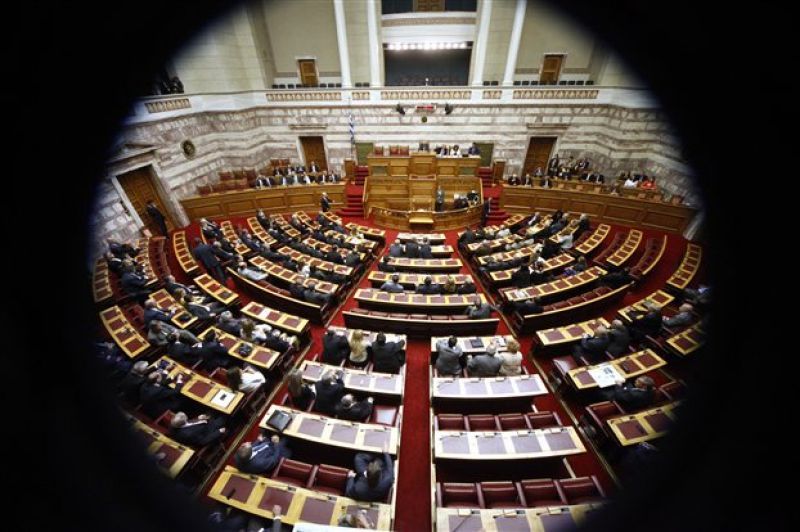 «Ξαναχτυπά» το Γραφείο Προϋπολογισμού-«Δεν υπάρχει εθνικό πρόγραμμα»