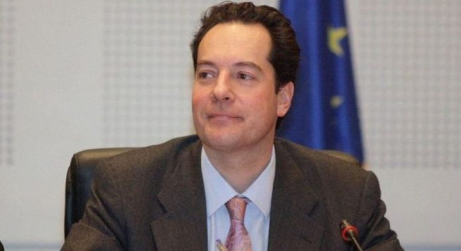 Μποτόπουλος (Συνταγματολόγος): Μόνο για «εσχάτη προδοσία» μπορούσε να γίνει παρακολούθηση