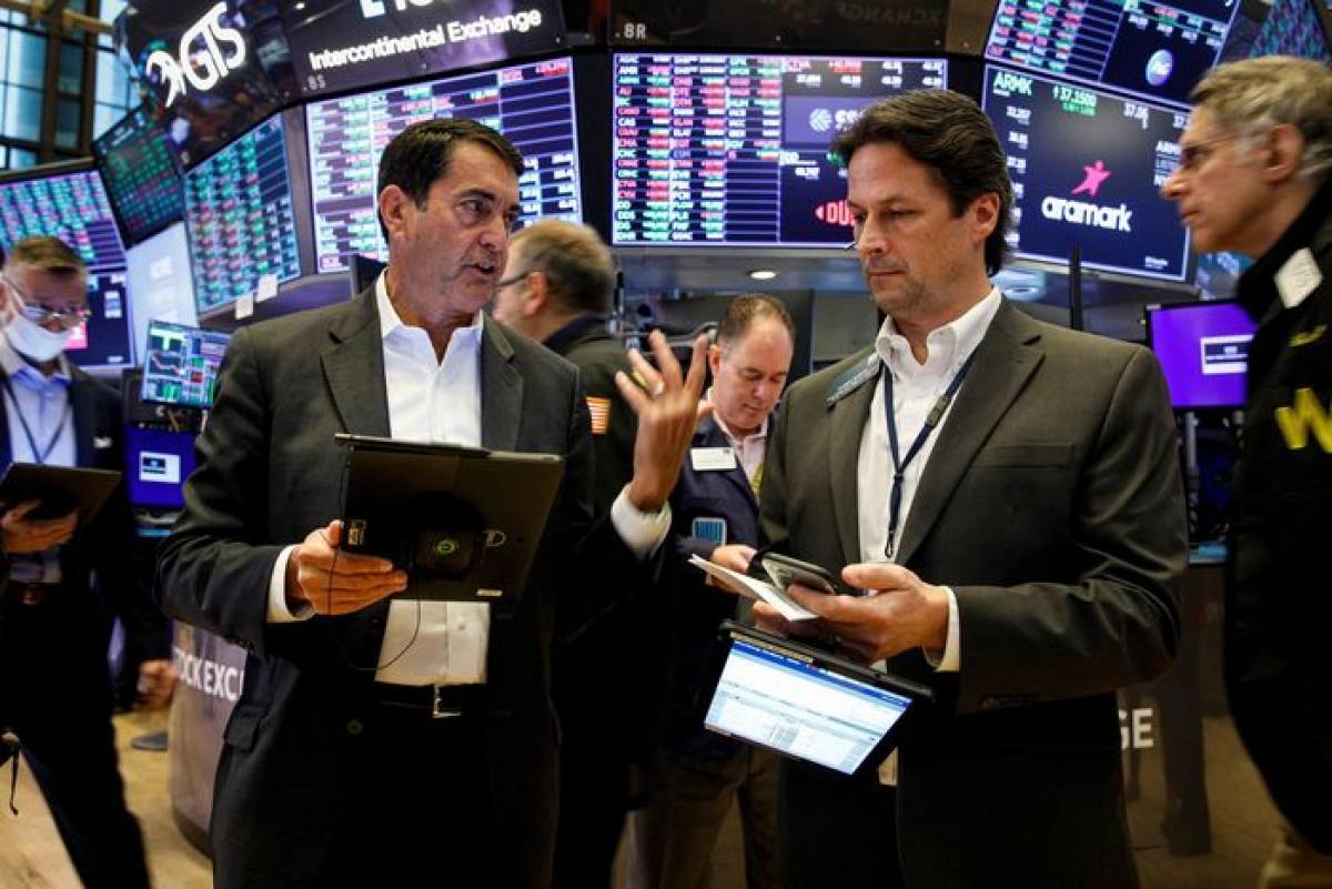 Τραπεζοκεντρική άνοδος για τη Wall Street-Ώθηση δίνουν και τα μάκρο