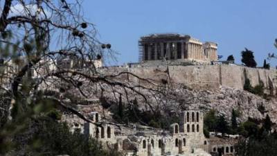 Der Standard: Να μην αναλάβει νέα χρέη η Ελλάδα