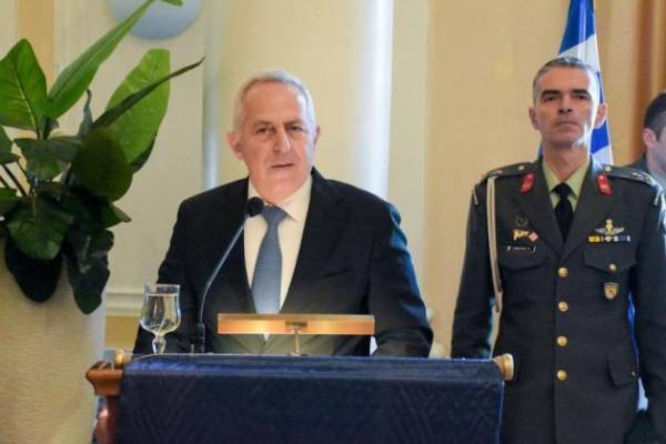 Αποστολάκης: Η Ελλάδα συμπαραστάτης σε κάθε προσπάθεια της Κύπρου