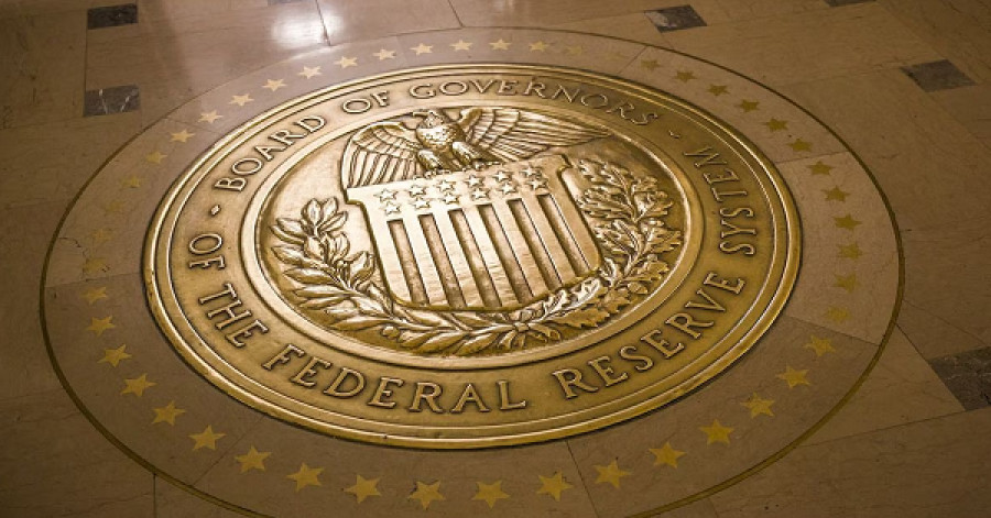 Η Fed κατέβασε «ταχύτητα» και αύξησε τα επιτόκια κατά 0,25%