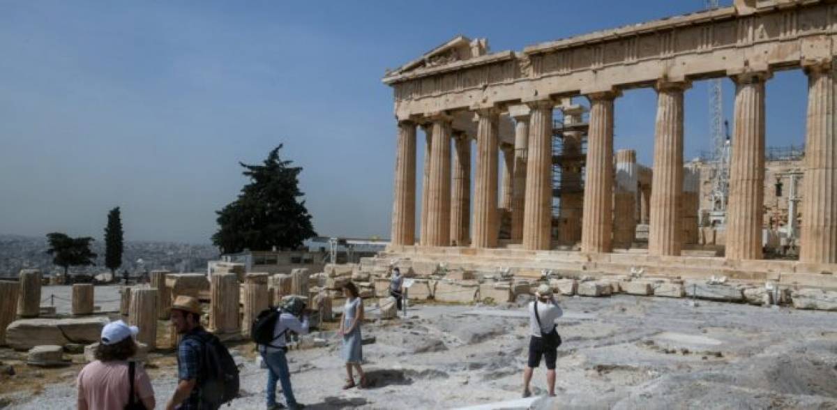 Πότε ανοίγει η πλατφόρμα για την επιδότηση των ξεναγών