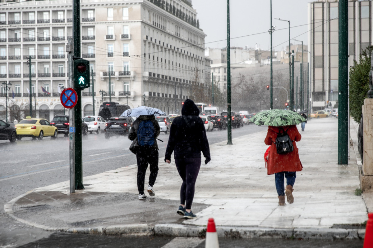 Κακοκαιρία: Σε ποιες περιοχές σημειώνονται προβλήματα - Πώς θα εξελιχθούν τα φαινόμενα