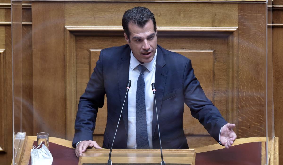 Πλεύρης: Αναζητούμε συνταγματική λύση για τους συμβασιούχους στην Υγεία