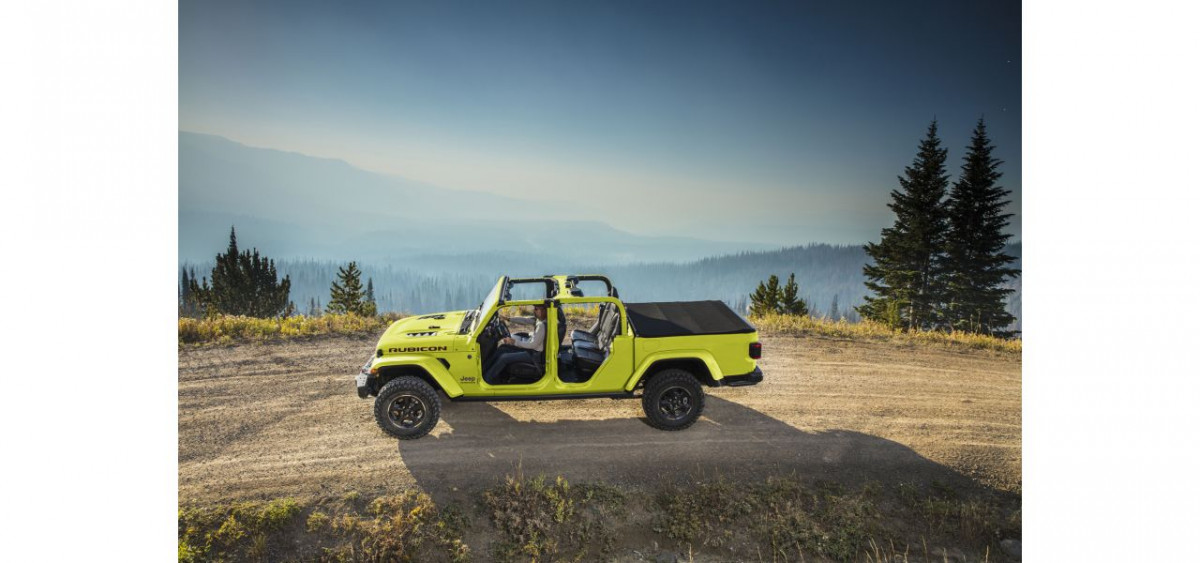 Το Jeep Gladiator βρήκε -ακόμα- έναν τρόπο για να τραβά τα βλέμματα