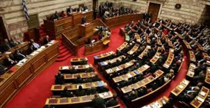 Με 168 "Ναι" και 132 "Παρών" ολοκληρώθηκε η ψηφοφορία για ΠτΔ- Εκλογές στις 25 Ιανουαρίου