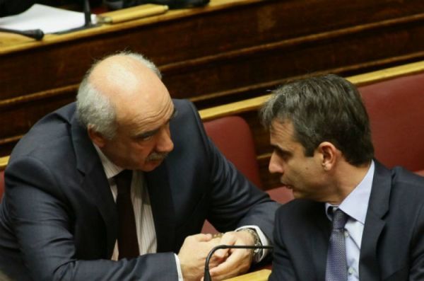 Νέα Δημοκρατία-Εκλογές: «Ζεσταίνεται» το ντέρμπι-«Βολές» Μεϊμαράκη κατά Μητσοτάκη