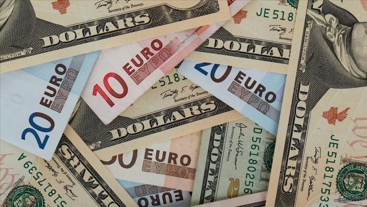 Στο χαμηλότερο επίπεδο από το 2002 το ευρώ