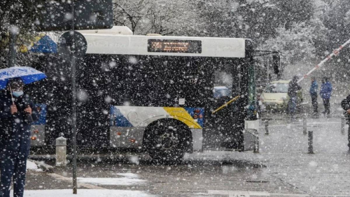 ΟΑΣΑ: Αποσύρονται λεωφορεία και τρόλεϊ
