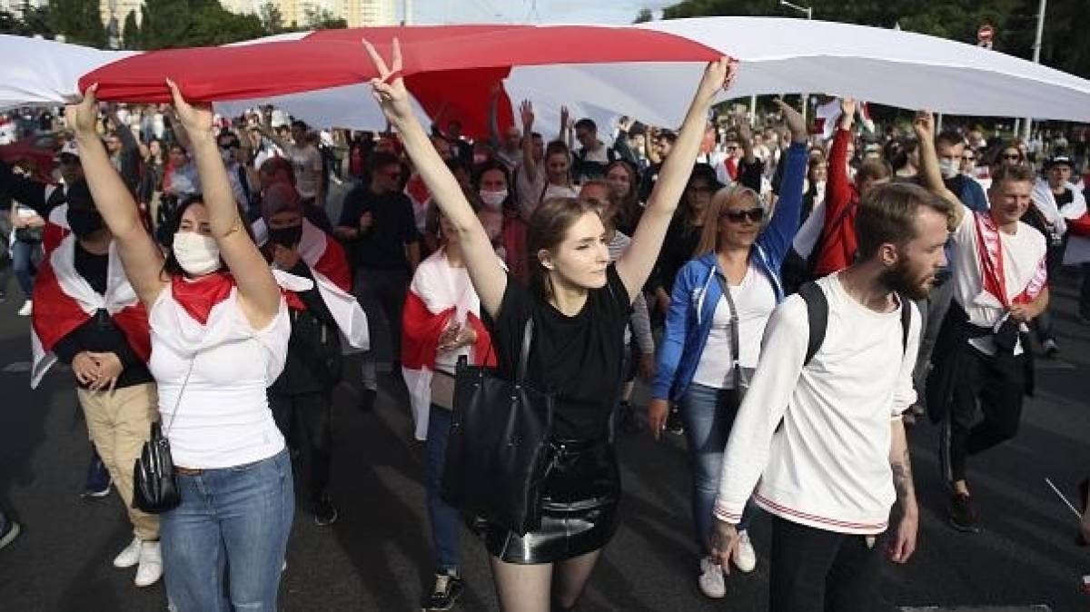 Λευκορωσία: Τέσσερις ακόμα χώρες ανακαλούν τους πρεσβευτές τους