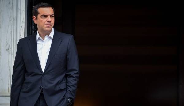 Σε αναζήτηση νέου ΥΠΕΞ ο Τσίπρας; Θα προλάβει;