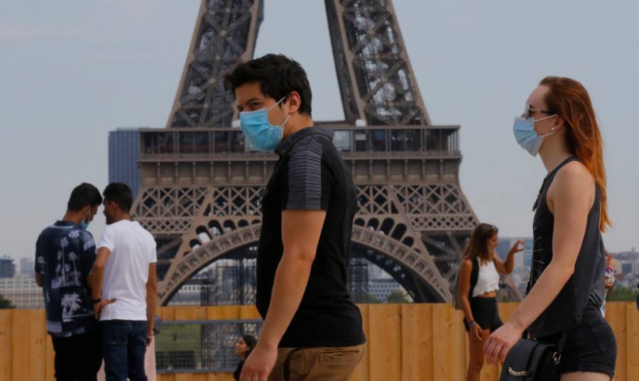 Γαλλία: Πάνω από 10% των κρουσμάτων πιθανόν να ανήκει στην Όμικρον