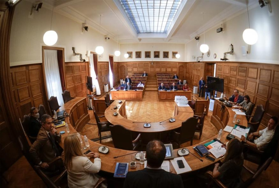Η κακόγουστη παράσταση στην Επιτροπή Θεσμών
