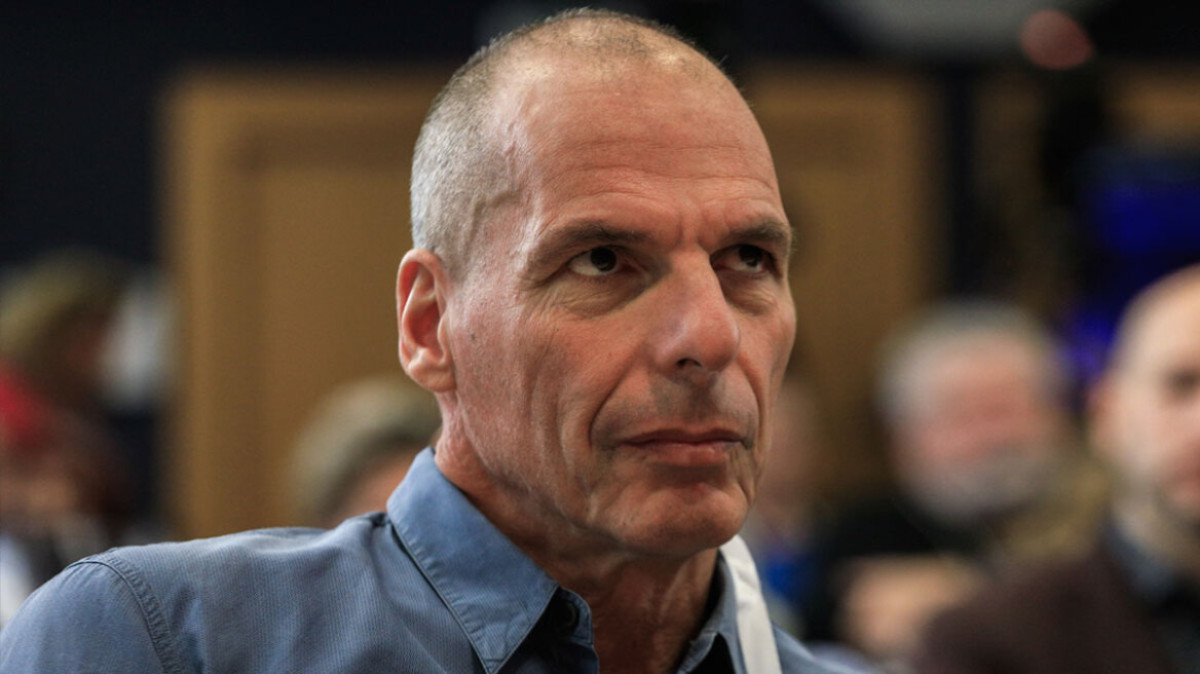Ποινική δίωξη στον 17χρονο για την επίθεση στον Βαρουφάκη-Τα αδικήματα