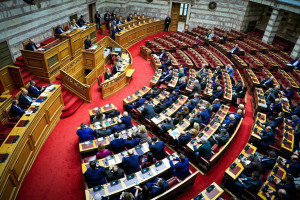 Στη Βουλή το νομοσχέδιο για τη νέα Ανεξάρτητη Αρχή Καταναλωτή – Τι προβλέπει