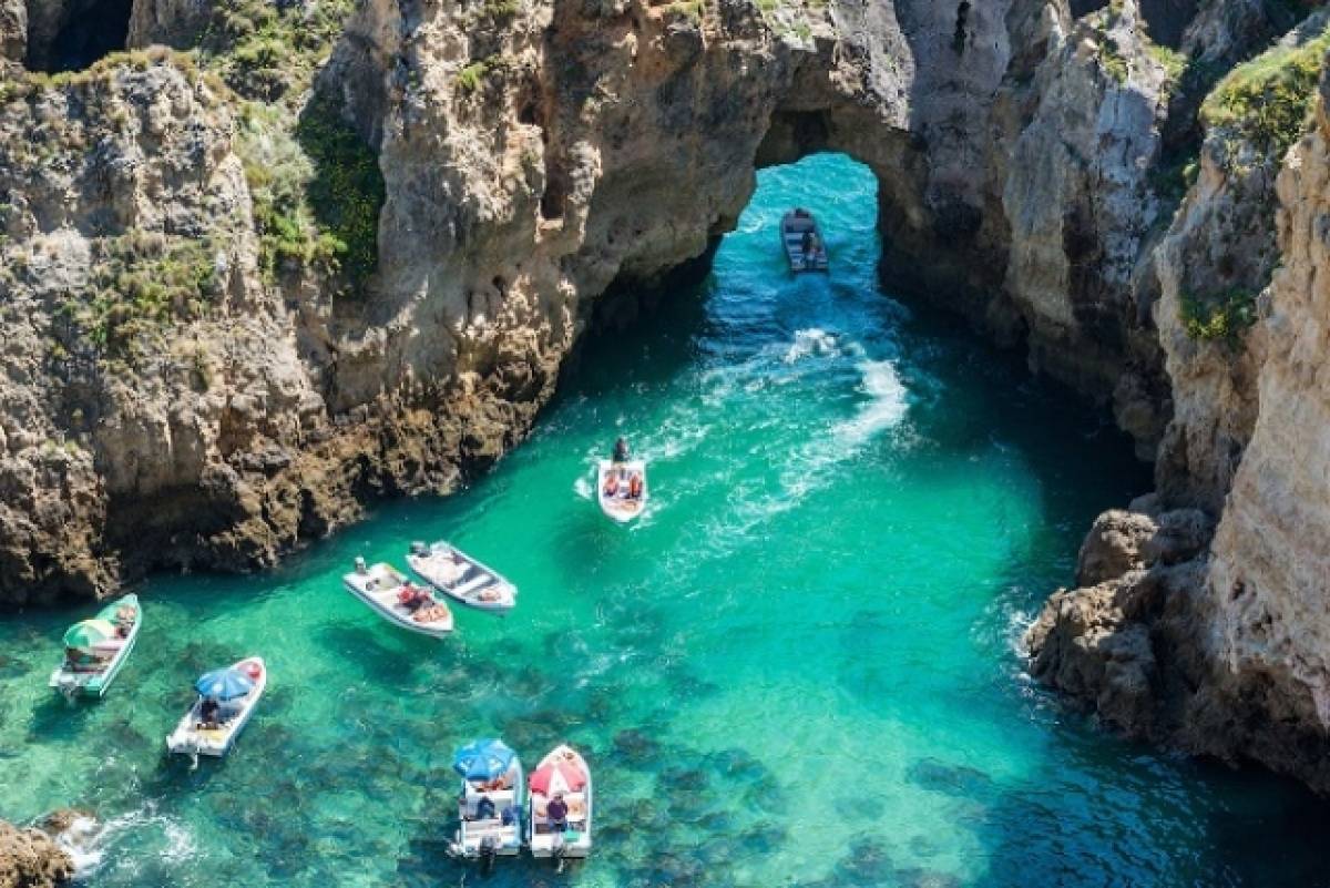 Τα ελληνικά νησιά που βρίσκονται ανάμεσα στους φθηνότερους καλοκαιρινούς προορισμούς της Ευρώπης