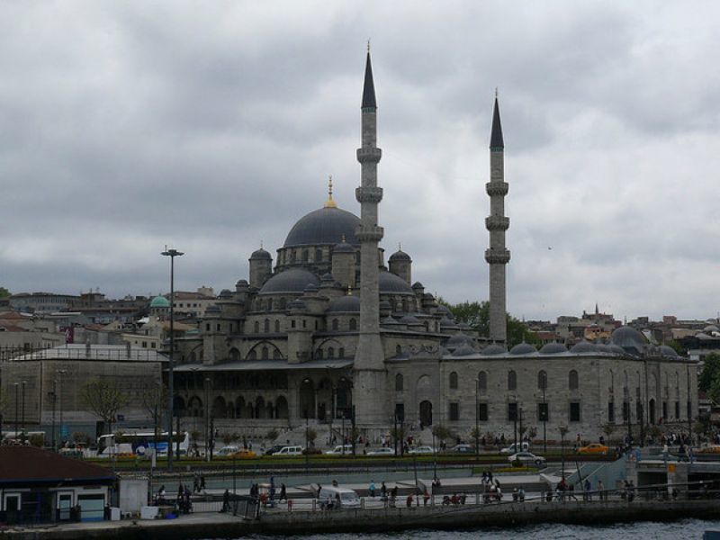 Νέα επίθεση στην Κωνσταντινούπολη- Δύο τραυματίες από πυροβολισμούς σε τζαμί