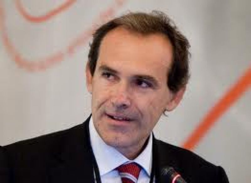 Aργά, αλλά σταθερά αυξάνεται η συμμετοχή των Ελλήνων στο Χρηματιστήριο
