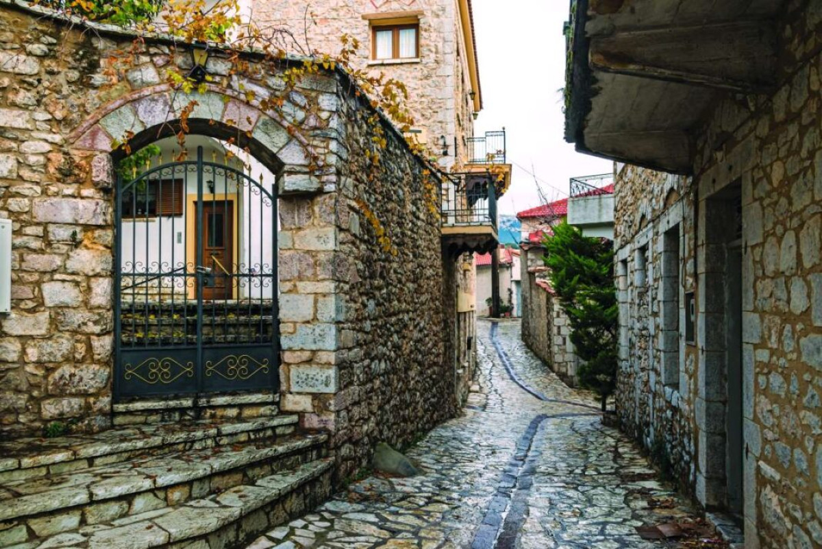 Γεμίζουν τα Airbnb για τις γιορτές- Οι τιμές ανά περιοχή