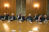 Πληθαίνουν οι φωνές για συμβιβασμό με τους εταίρους