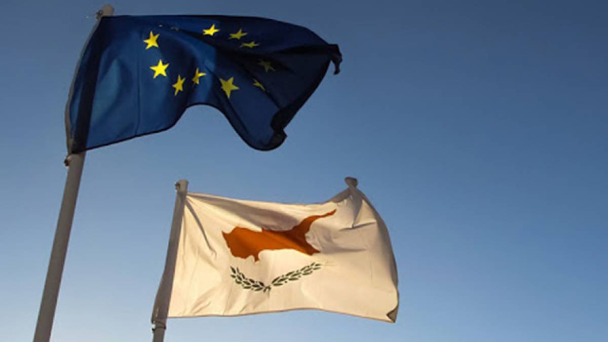 Κομισιόν: Λυπηρή κάθε ενέργεια βίας στη Μεσόγειο