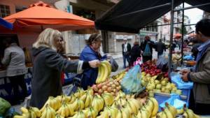 ΠΟΣΠΛΑ: Η αλήθεια για την ακρίβεια στις λαϊκές αγορές