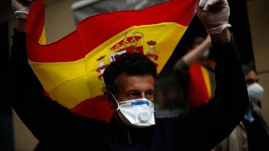 Ισπανία: Σχεδόν 1.000 νέα κρούσματα κορονοϊού σε 24 ώρες