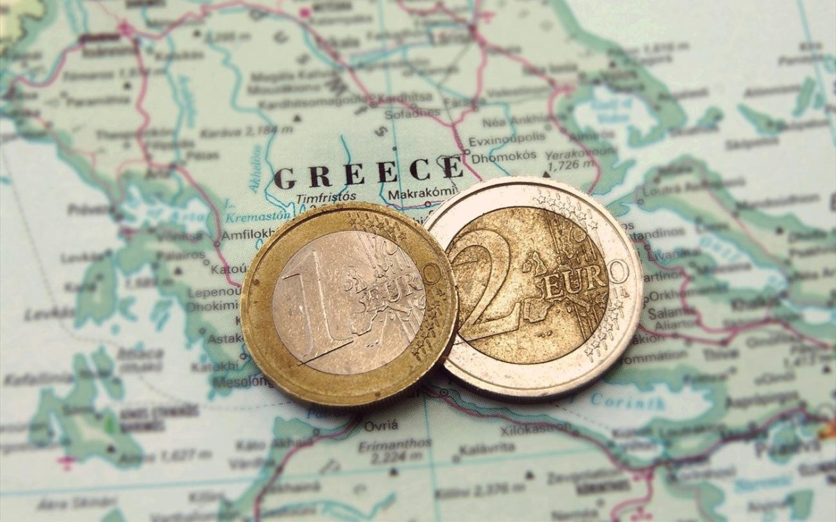 UBS: Η Ελλάδα έχει την καλύτερη δυναμική χρέους παγκοσμίως – Ανάπτυξη 2,4% το 2026