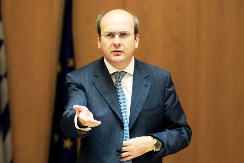 «Άκυρο» από Χατζηδάκη σε ΔΗΜΑΡ για τους πλειστηριασμούς πρώτης κατοικίας