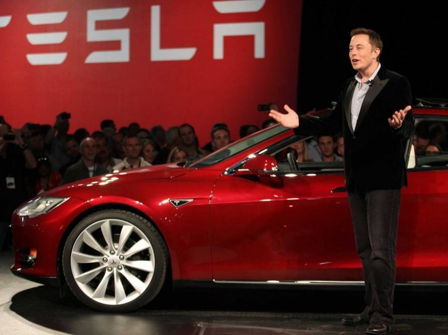 Η Tesla έσπασε το φράγμα των 100 δισ. δολαρίων