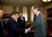 Στην Αθήνα ο Νταβούτογλου την Παρασκευή για το 3ο ΑΣΣ Ελλάδας - Τουρκίας