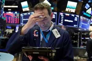 Σε bear market ο S&P 500-Πτώση 600 μονάδων o Dow