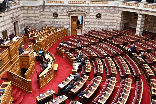 «Πέρασε» από την Βουλή ο νέος Κώδικας Ιδιωτικού Ναυτικού Δικαίου