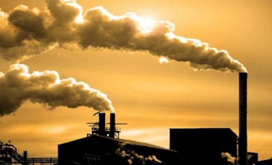 Κίνδυνος για τις ευρωπαϊκές τράπεζες η έκθεση σε ρυπογόνες βιομηχανίες