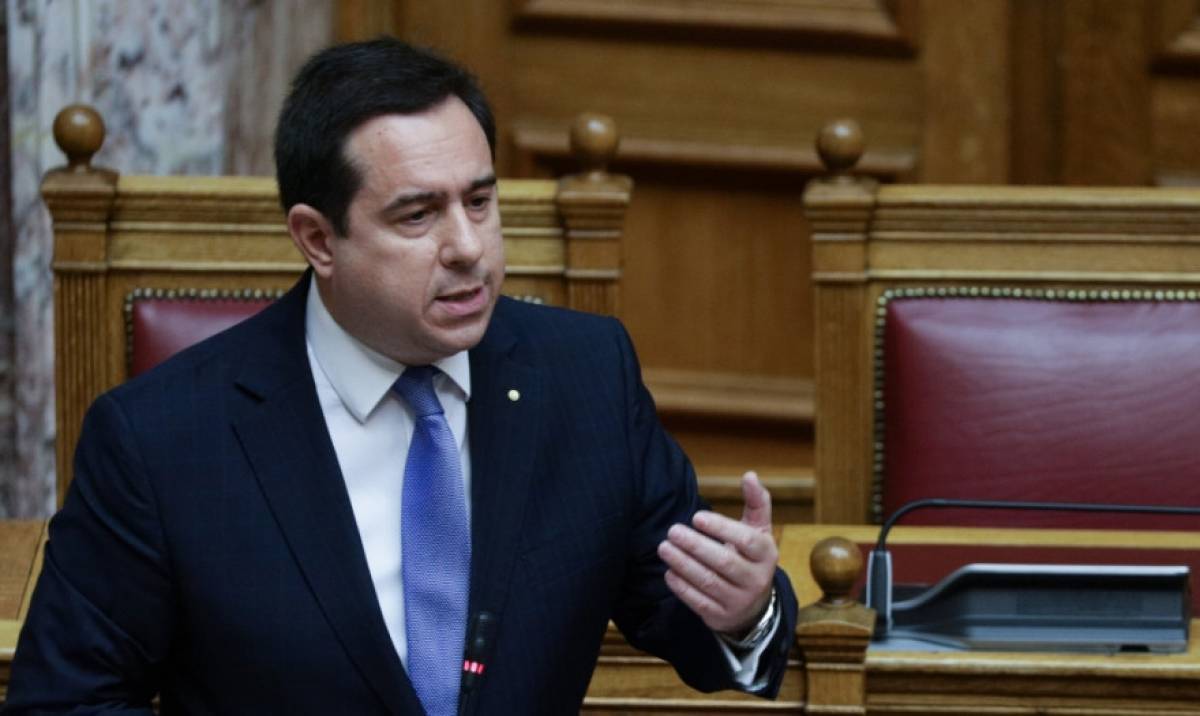 Μηταράκης: Το σχέδιό μας εγγυάται αποτελεσματική αποσυμφόρηση των νησιών